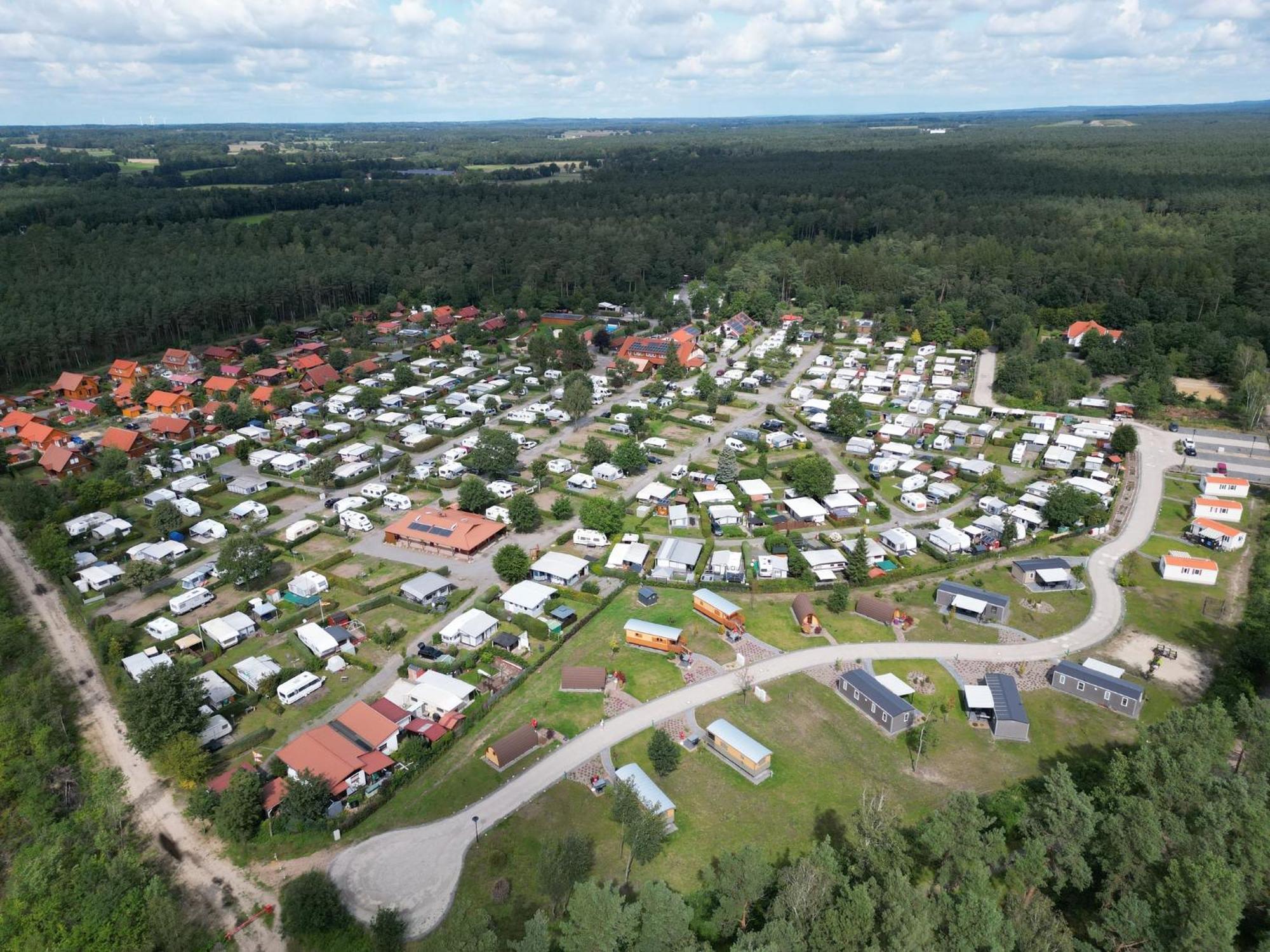 Ferienpark Auf Dem Simpel - Heide-Lodge 1 Soltau Buitenkant foto